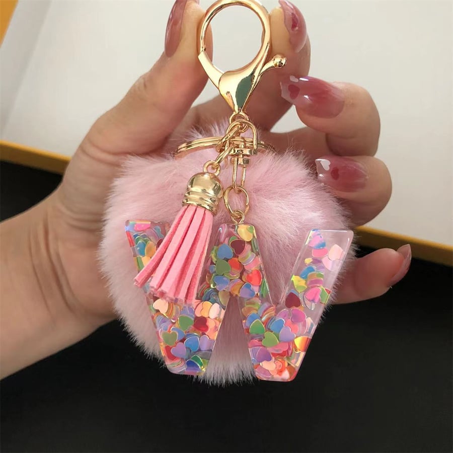 🌼Initial Letter Keychains🦋