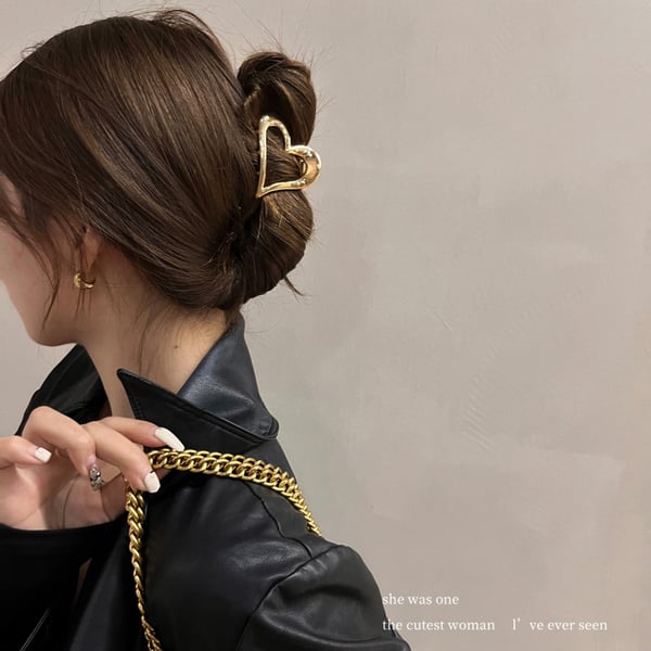 🔥Buy 1 Get 1 Free🔥Minimalist Heart Hair Claw Clips