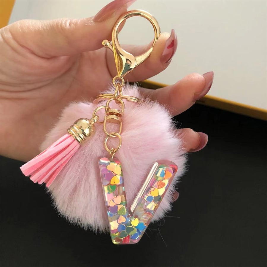 🌼Initial Letter Keychains🦋