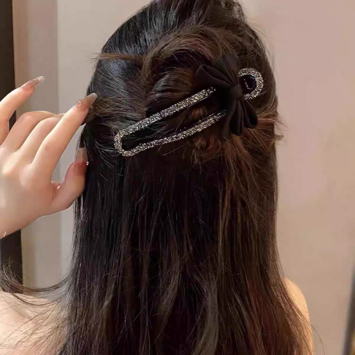 Sparkling Elegant Black Bow Hair Clip for Updos