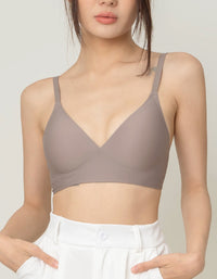 š„Large size deep V invisible push-up bra