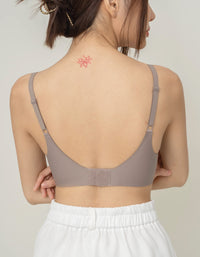 š„Large size deep V invisible push-up bra