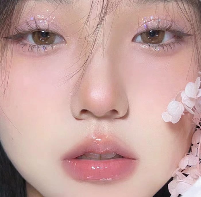 🔥Liquid Pearlescent Fine Flashing 🔥Eye shadow
