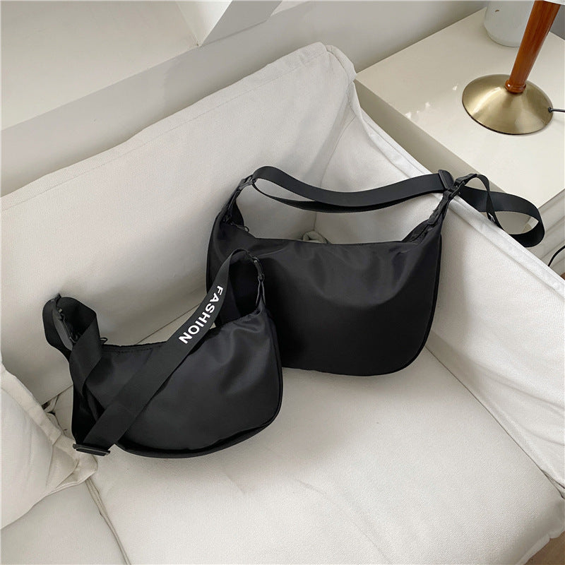 Crossbody Waterproof Crescent Bag(50% OFF)
