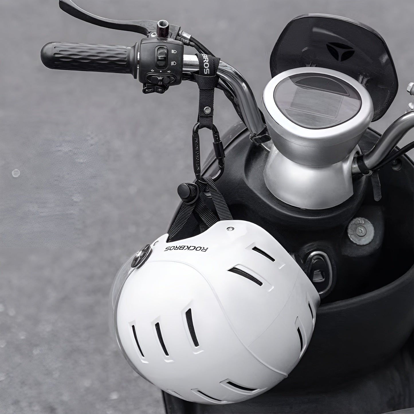 🏍️Universal Motorcycle Front Hook | Heavy Duty Helmet & Bag Hanging Hook for Scooter & Bike✨