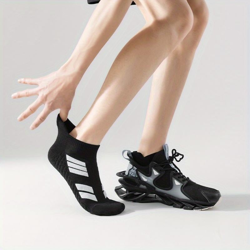 (5 pairs) Unisex low-cut athletic socks with a massage effect and an "invisible" design